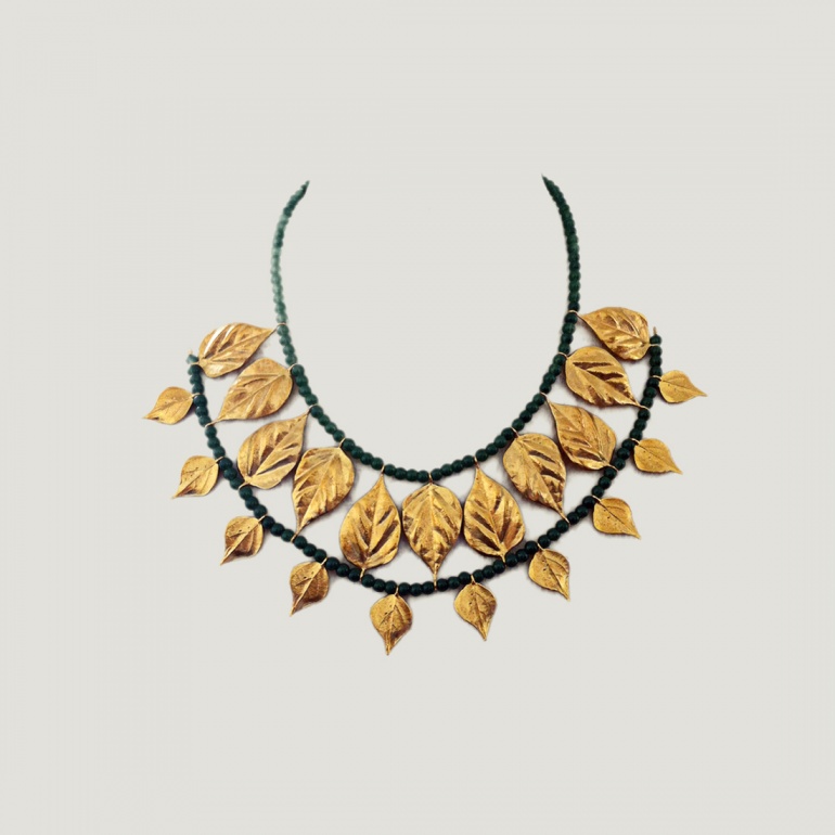 Necklace Fall